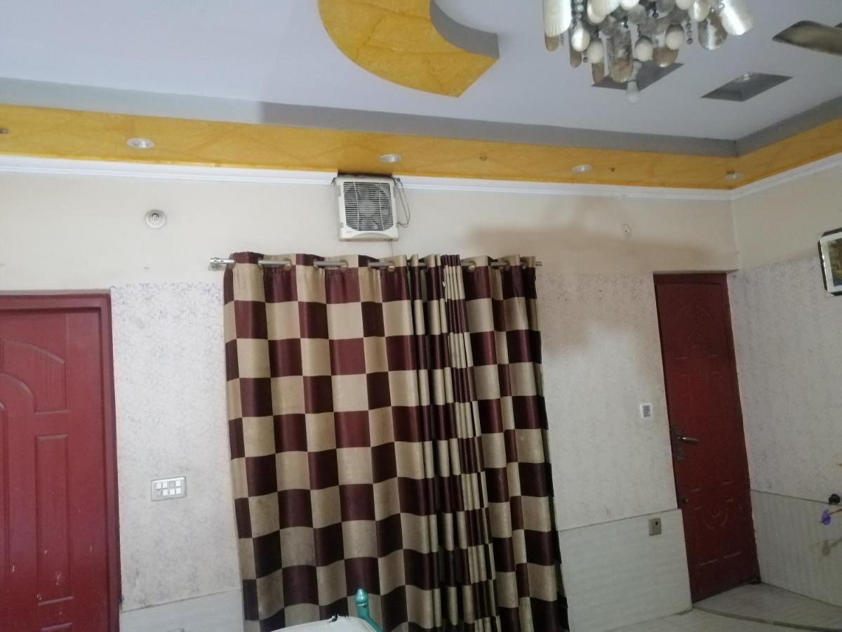 Hajveryinn_Hotel Лахор Екстериор снимка