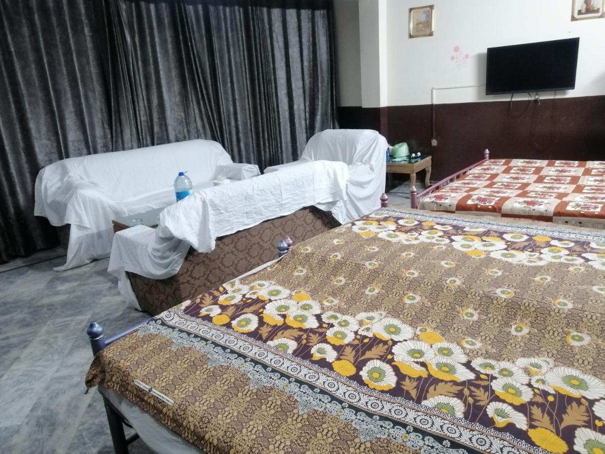 Hajveryinn_Hotel Лахор Екстериор снимка