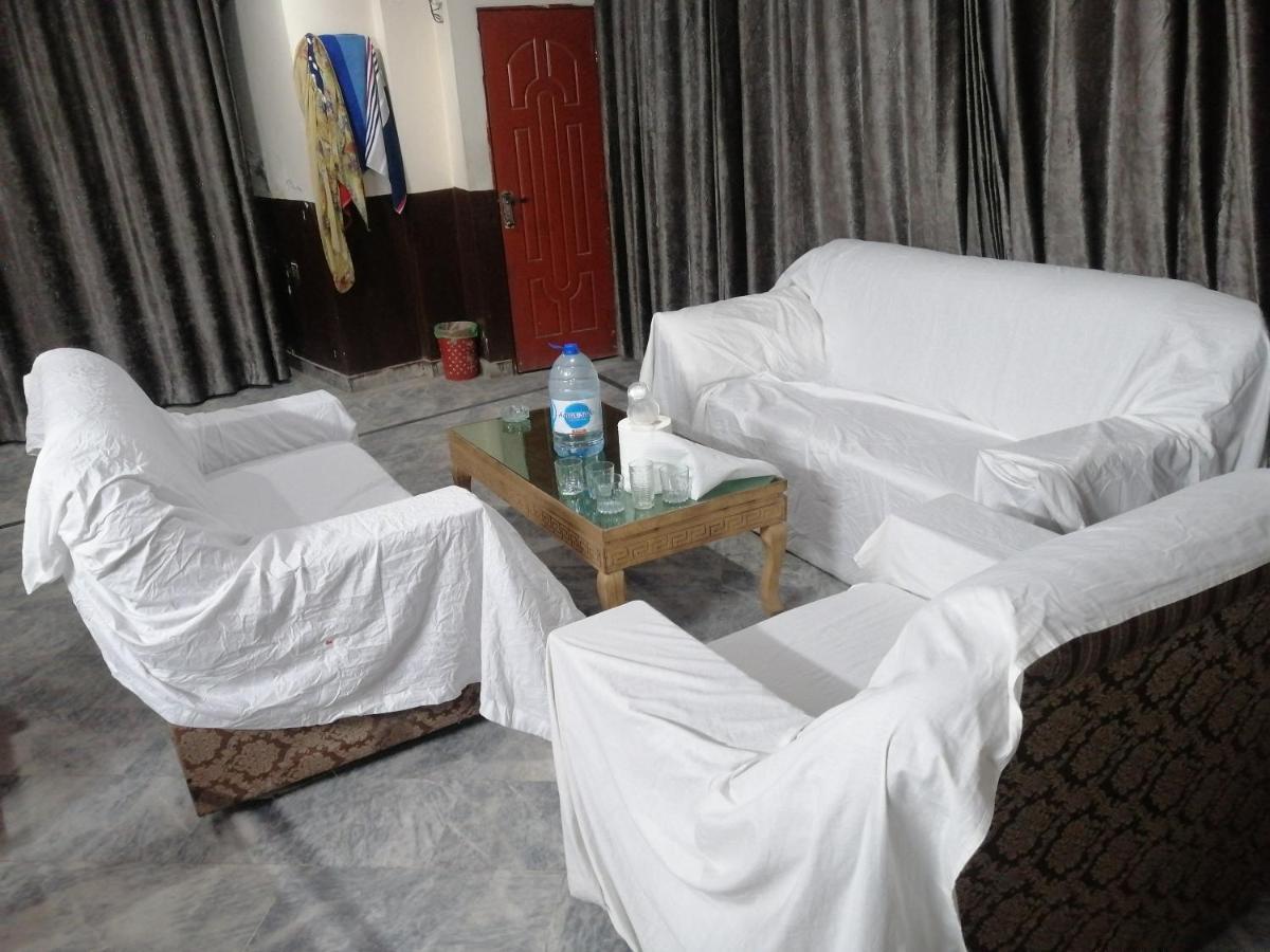 Hajveryinn_Hotel Лахор Екстериор снимка